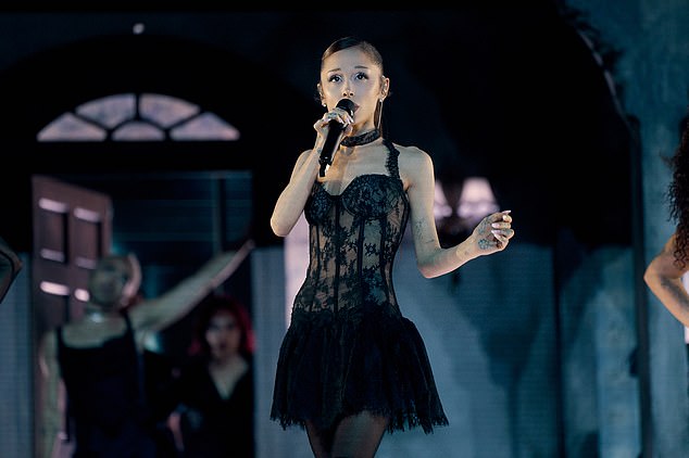 Ariana Grande shares poignant pre-show tribute to Dolly Parton during her Eternal Sunshine concert in London just five days before she's due to take a break from showbusiness | Daily Mail Online
