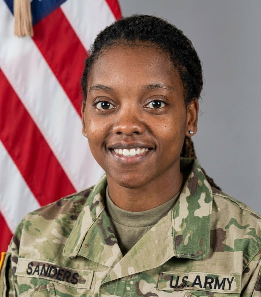 Có thể là hình ảnh về văn bản cho biết 'SAND US.ARMY'
